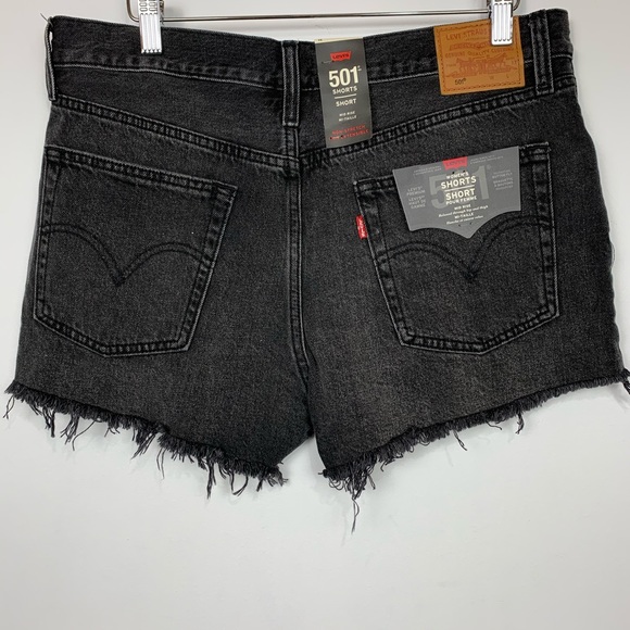 NWT Levi’s 501 Mid-Rise Jean Shorts - Picture 4 of 4